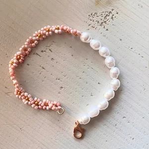 armband - ett av mina favorit armband☺️ skriv till mig för mått osv!!