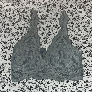 Spetsbh - Superfin spetsbh som är i storlek xs men passar även xxs. Är jättefin men är tyvärr för liten på mig. Köparen står för frakten ❤️