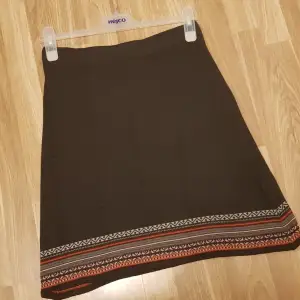 Ull kjol från Indiska strl XS De står M men det är en XS 10%ull