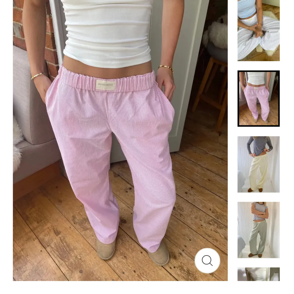 Säljer dessa snygga trendiga byxorna från lamina Stockholm som ni säkert sett på TikTok. Aldrig använda endast testade😊. Jeans & Byxor.