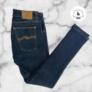 Jeans från populära märket nudie! Nysick. Kontakta mig för fler frågor eller funderingar 