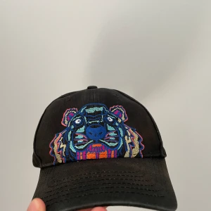 Kenzo Keps - Säljer kepsen då jag inte använder den längre.