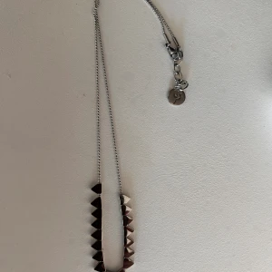 Halsband Edblad  - Som nytt 