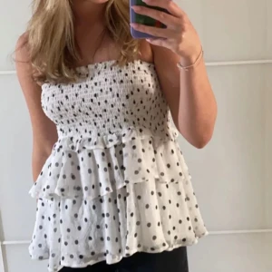 Kjol/topp - Jättefin kjol från Lindex, går att använda som både kjol och topp 