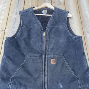 Carhartt väst - Vintage Carhartt väst köpt på Brick Lane Market i London