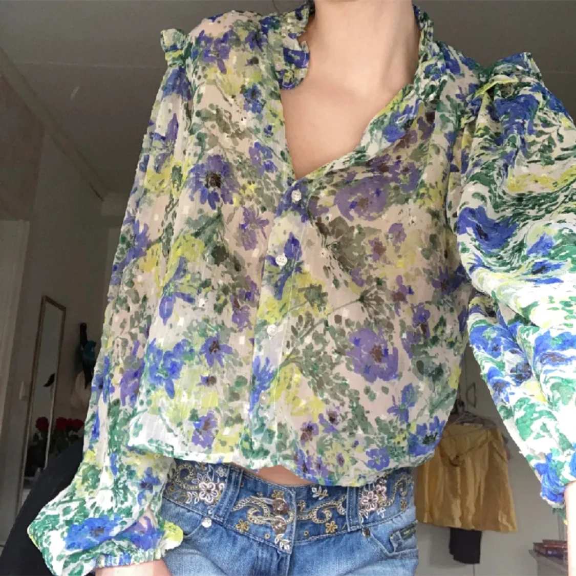 Blommig blus