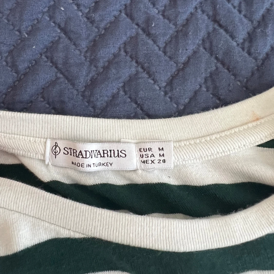 STRADIVARIUS | Långärmad tröja   - 90