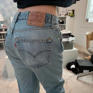 Ljusa Levis jeans  - Oversized jeans modell 501 ‼️‼️ skriv för mer info och fler bilder 🥰