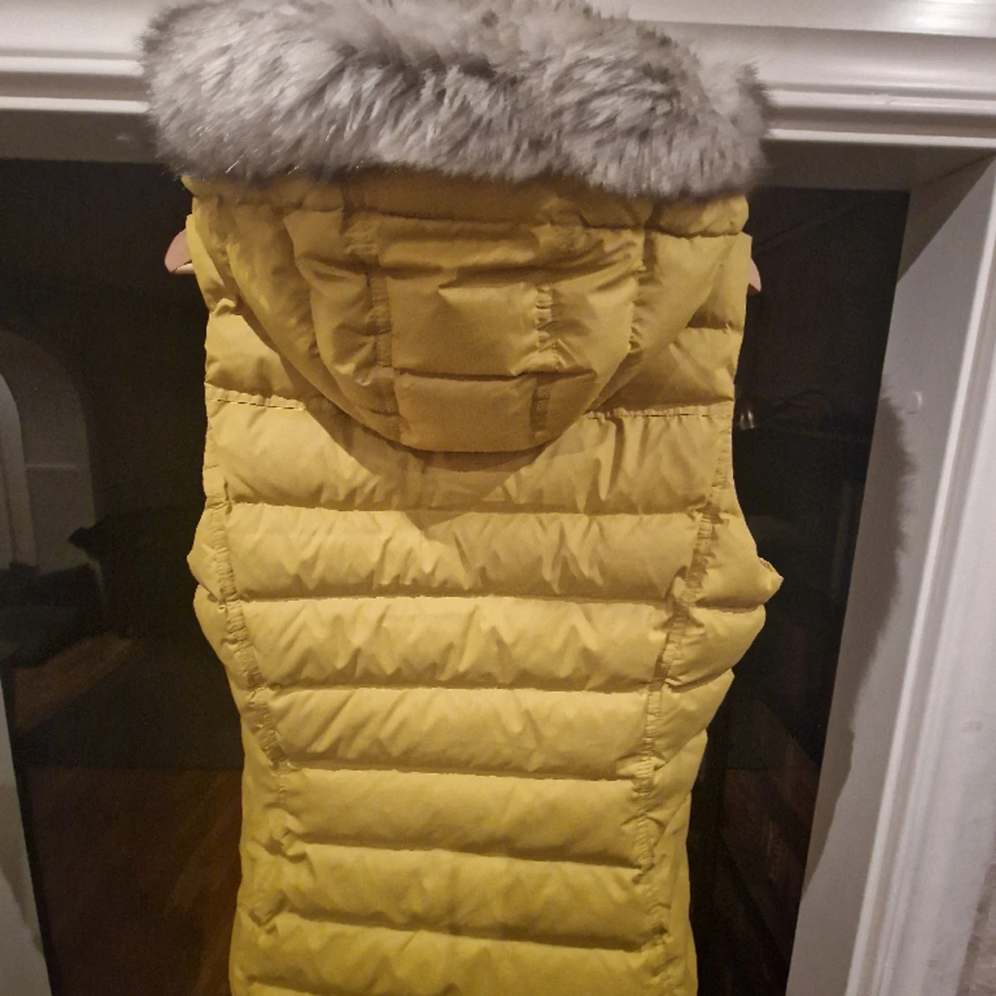 Tommy Hilfiger Väst  - 90