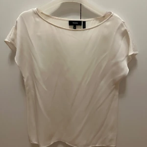 Theory topp - Oanvänd