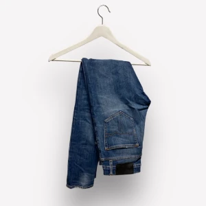 Tiger of Sweden Jeans - Asfeta jeans från Tiger of Sweden.De är i 9/10 skick.Nypris ligger runt 1699