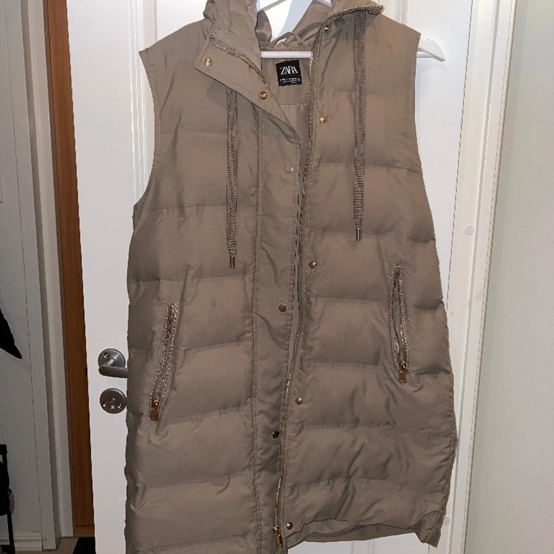 Beige/grön väst  - 91