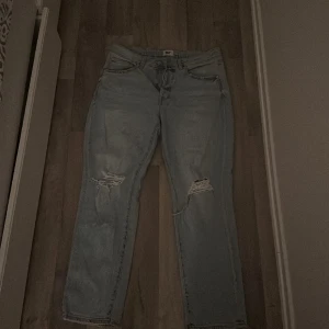Jeans  - Baggy  jeans från lager 157. I väldigt bra skick. Säljs då de inte kommer till användning. 