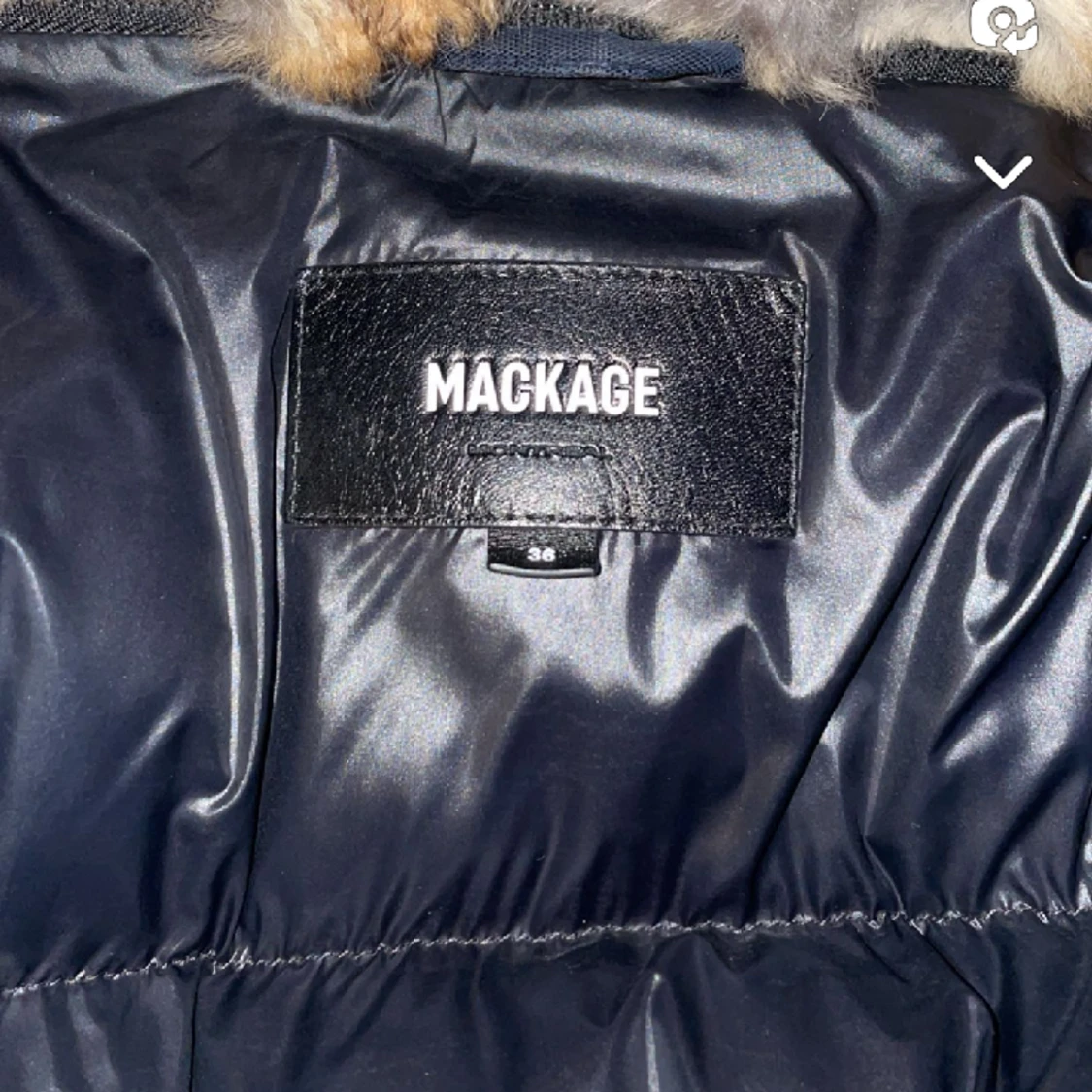 Jag säljer min mackage jacka  - 90