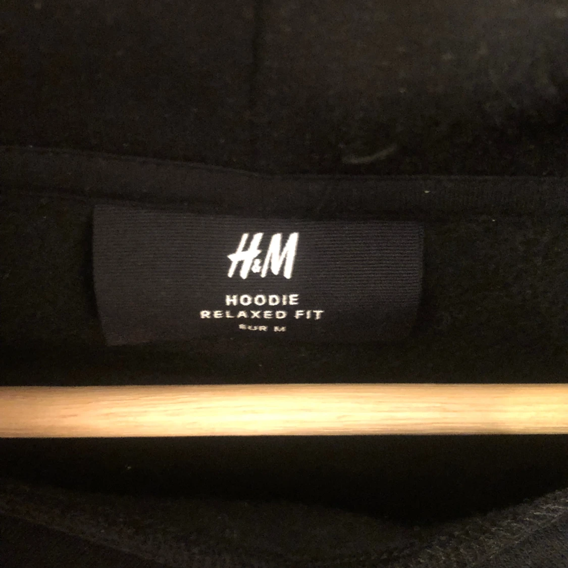 Svart hoodie från H&M - 91