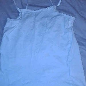 Linnen - 2 st linnen 1 begie 1 vit