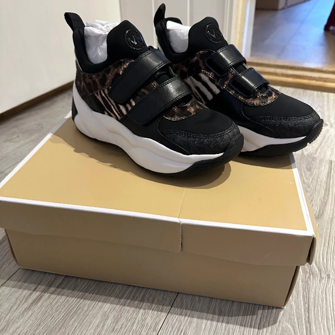 Nya Michael kors trainers 36 - 90