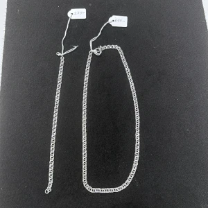 Bismarck halsband/armband  - Bismarck halsband och armband i silver.  Armband: 7g 275kr Halsband: 16g 650kr Det finns även samma modell för andra priser.