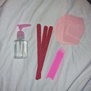 Nagel tillbehör - Allt helt nytt! Nail cleaner, nagelfilar, nail wipes samt nagel borstar till för t.ex dekor etc.