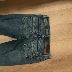 Ltb jeans valarie  - Säljer ltb jeans i bra skick. Stl w23 l30. Nypris 900kr 