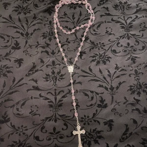 Kors halsband❤️ - Aldrig använt!!