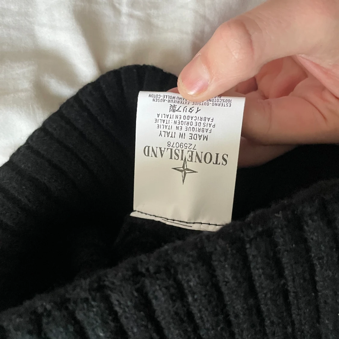 Stone island mössa - 91