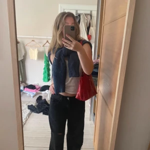 Lågmidjade jeans - Jeans från zara. Köpta för 450kr😇💜