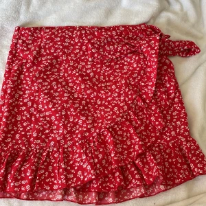 Kjol - Aldrig använd