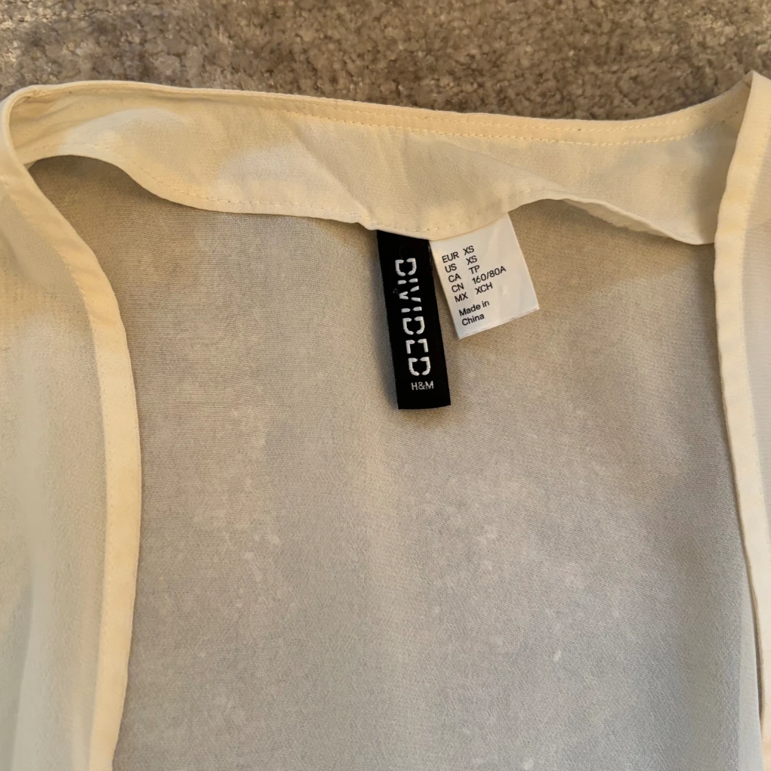 Vit tunn kofta  - 91