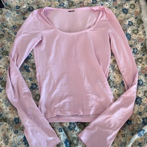 Tröja - Endast använd ca 5 gånger