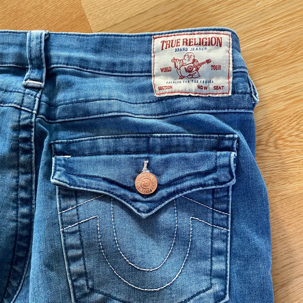 True religion jeans i modellen joey mid rise flare!! W29 L32. Jeans & Byxor.