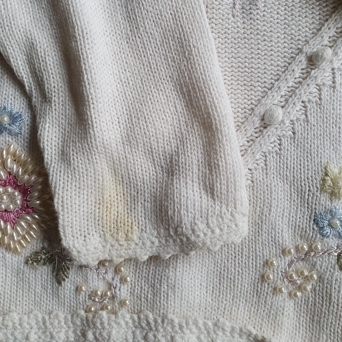 Vintage tröja med brodyr och pärlor - 91