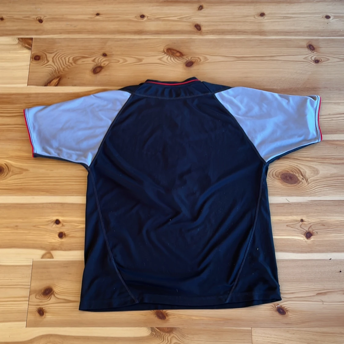 Liverpool Tröja - 92