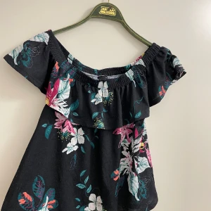 Topp storlek M - Topp storlek M