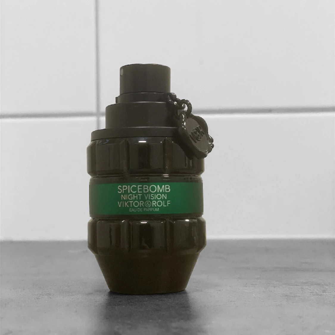 Parfym V&R spicebomb nightvision edp