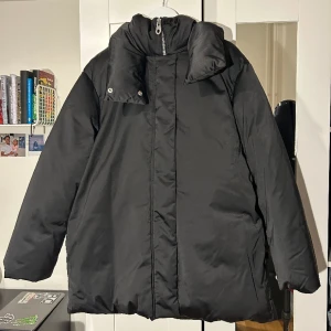 Vinter jacka - Stor mysig vinter jacka från asos! Aldrig använd!🌟