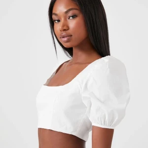 Ballongärm topp - Säljer en topp från Zara i storlek M 💗