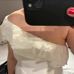 Vila topp - Aldrig använd, passar mer M