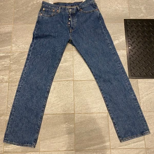 Levi 501 - 501 jeans bra skick använd fåtal gånger precis som paret innan!