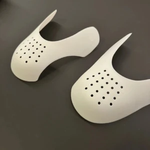 Creaseskydd - Har fler än 100  Storlek S passar 36-40 Storlek L passar 41-47  För 79kr får man 3x