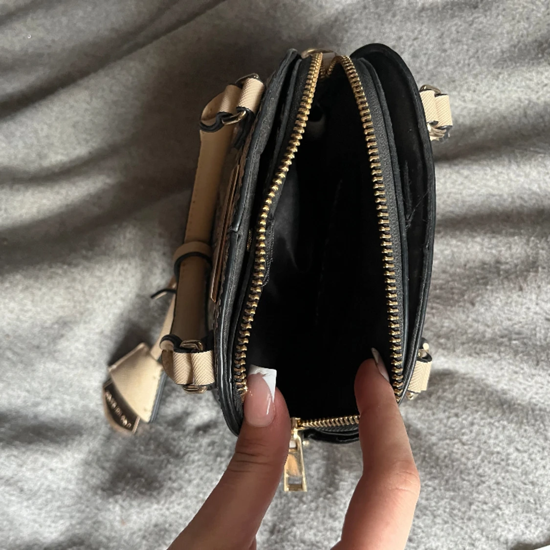 River island väska  - 90