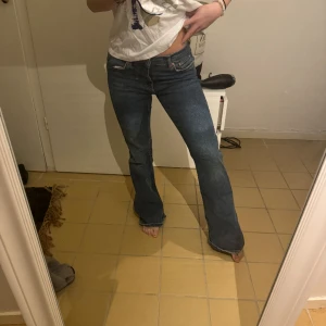 Lågmidjade jeans - Lågmidjade jeans 