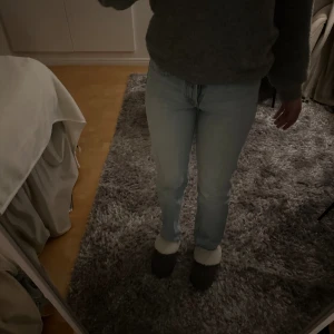 Zara Jeans  - Ljusblå  Storlek 32  Bra sick 