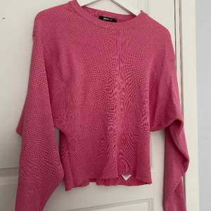 Jättefin tunnare stickad tröja från Gina tricot