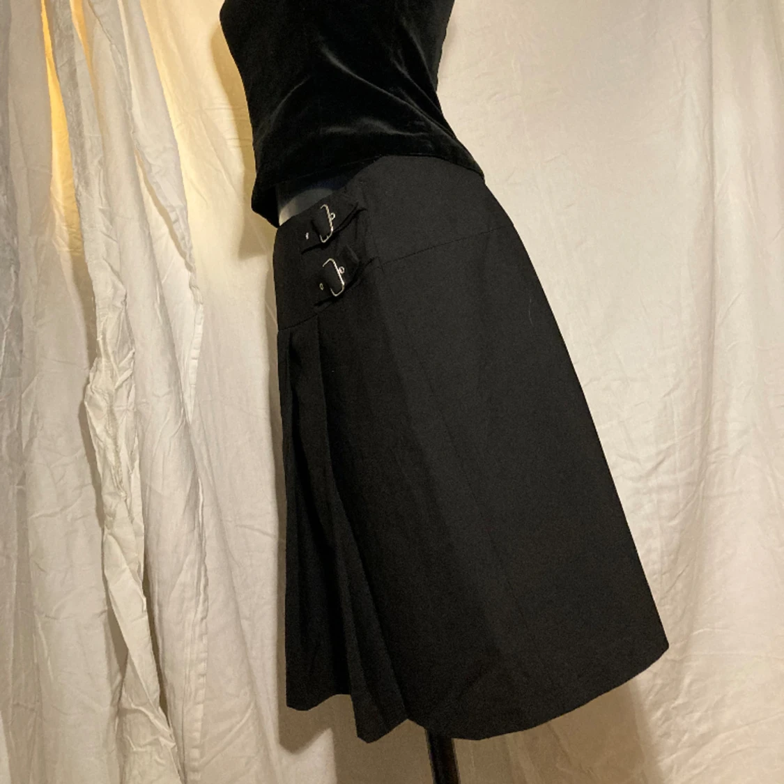 Kjol med spänne - 91