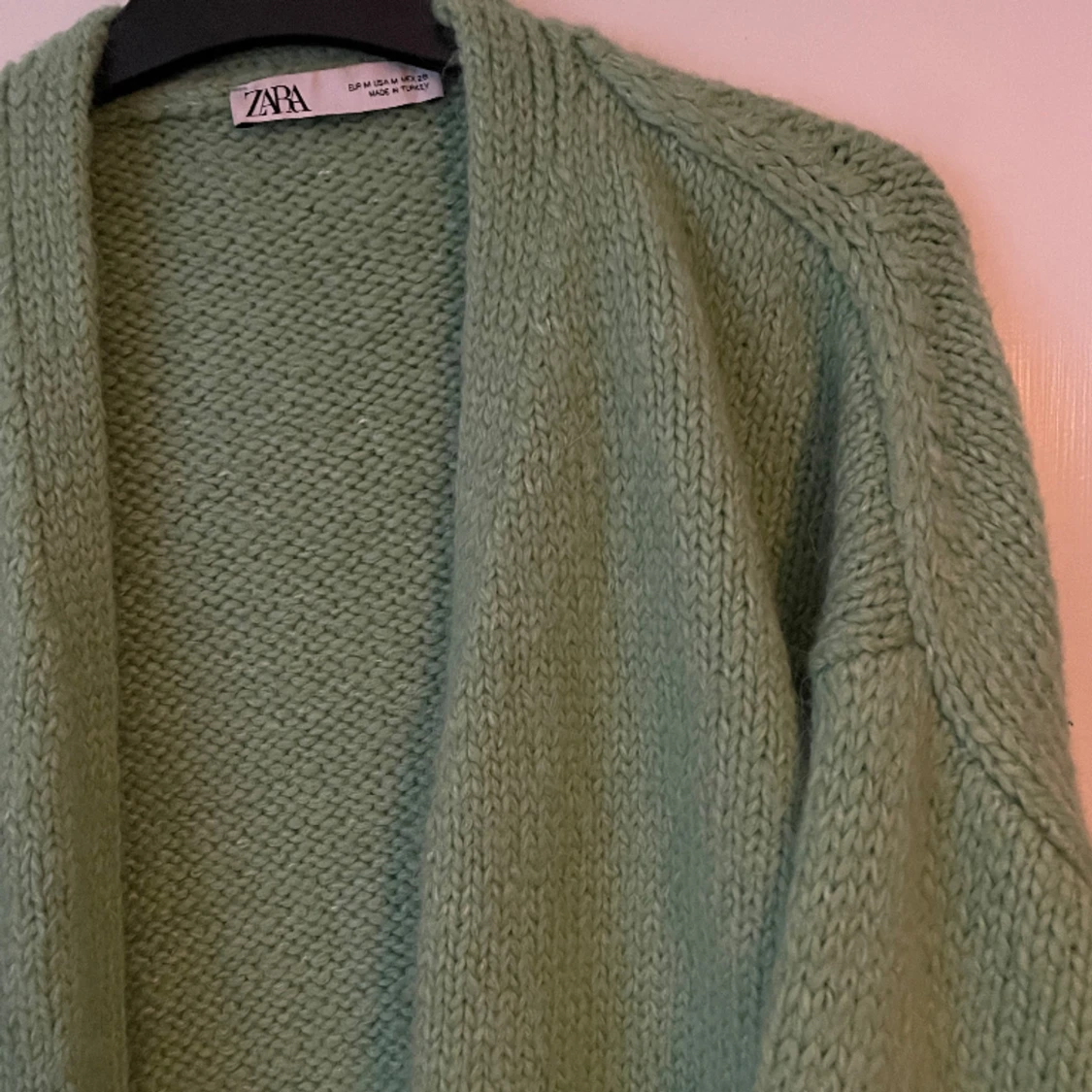 Stickad kofta från Zara - 90