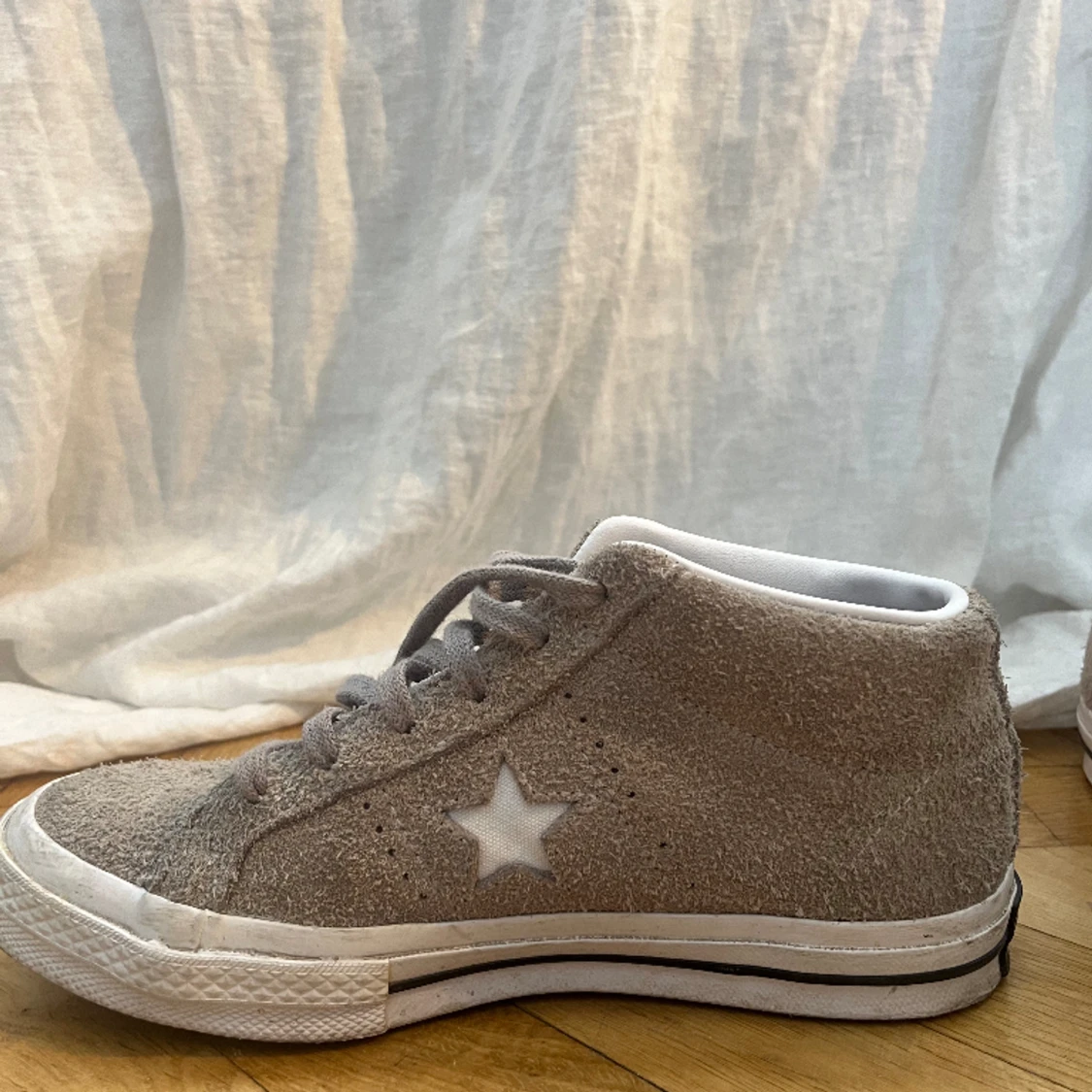 Beigea Converse  - 91