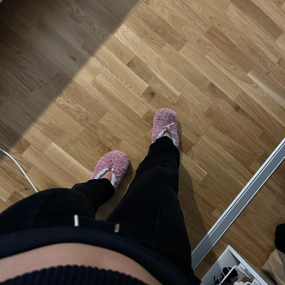 Svarta juciy byxor  - 90