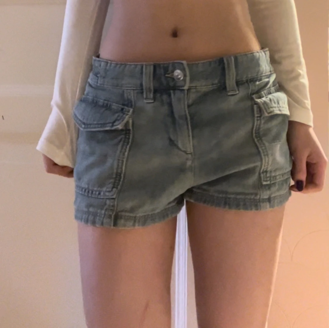 Low waisted Denim cargo shorts  - 91