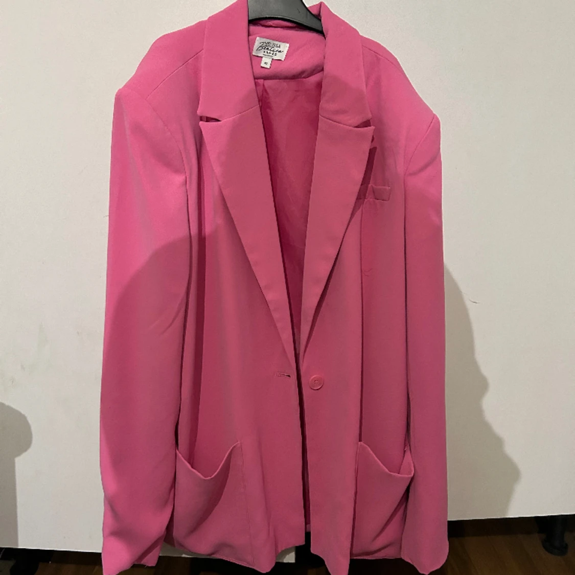 Rosa kavaj från nakd